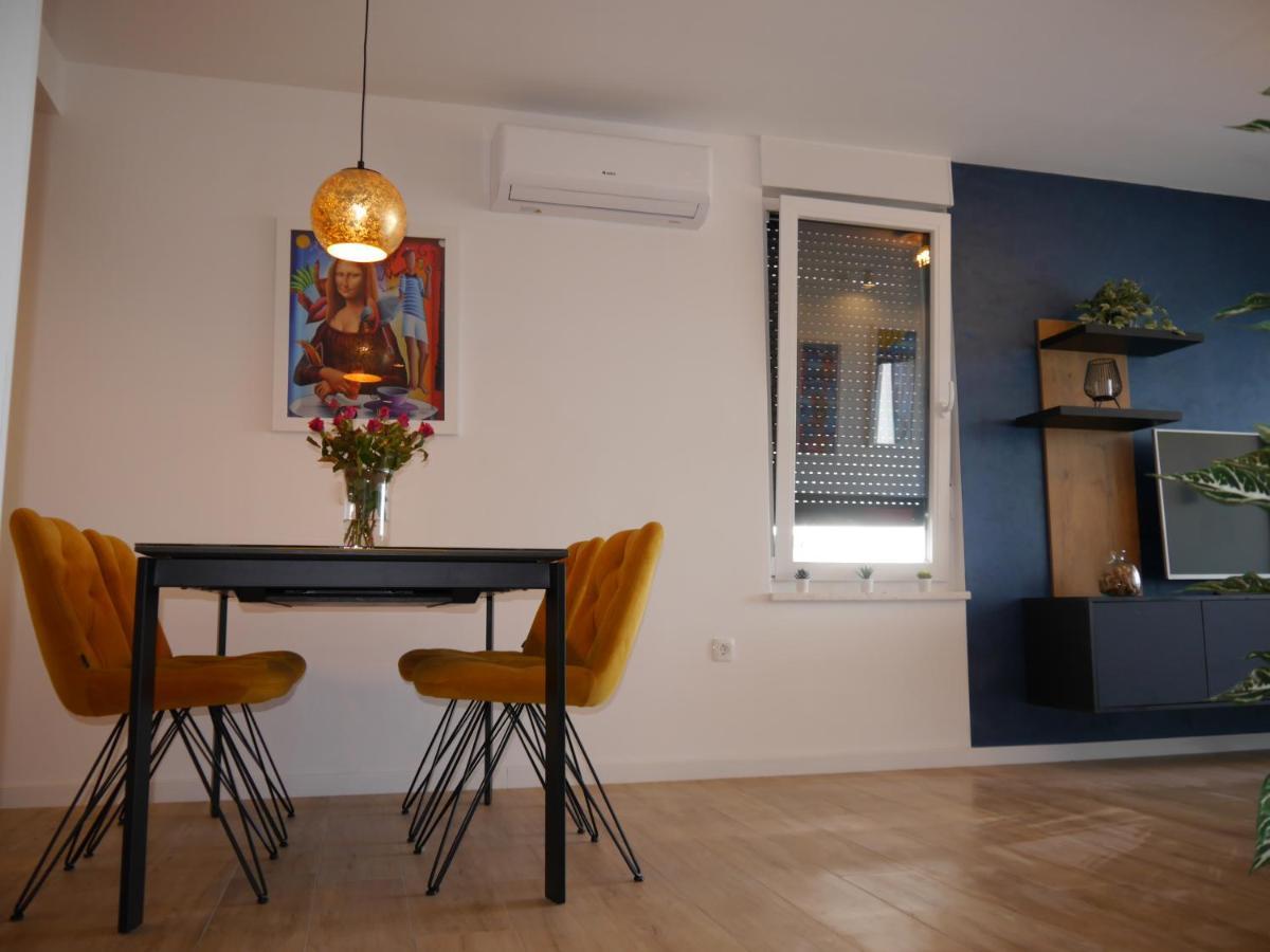 Apartment "Mon Ami" Trogir Exterior foto